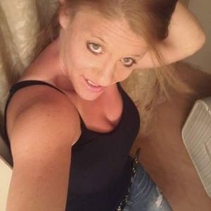 Meet your Posher, Carrie